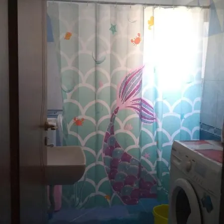 Skela Rikonstruksion's Apartament